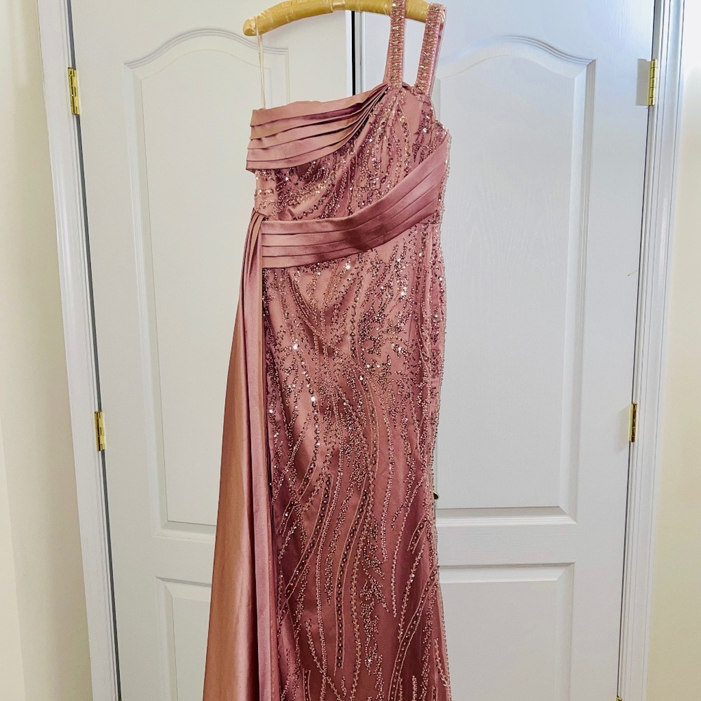 Beaded pink prom/Bridal dress (Only worn once!!)